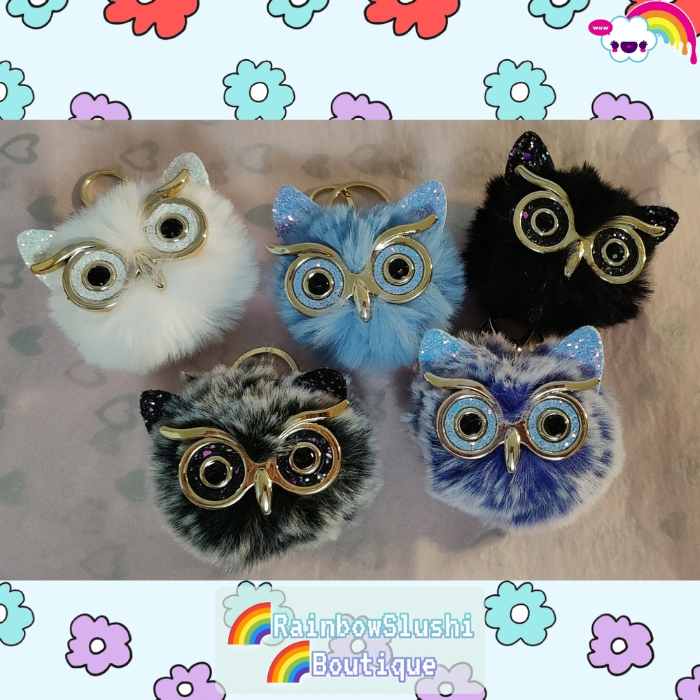 🌈Fluffy PomPom Colorful Owl Keychain